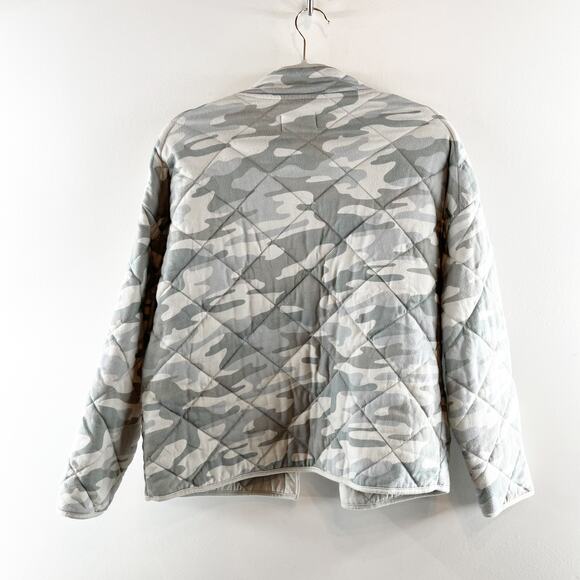 Z Supply Maya Camo Long Sleeve Snap Button Quilted Jacket Dusty Sage Small - Picture 9 of 9